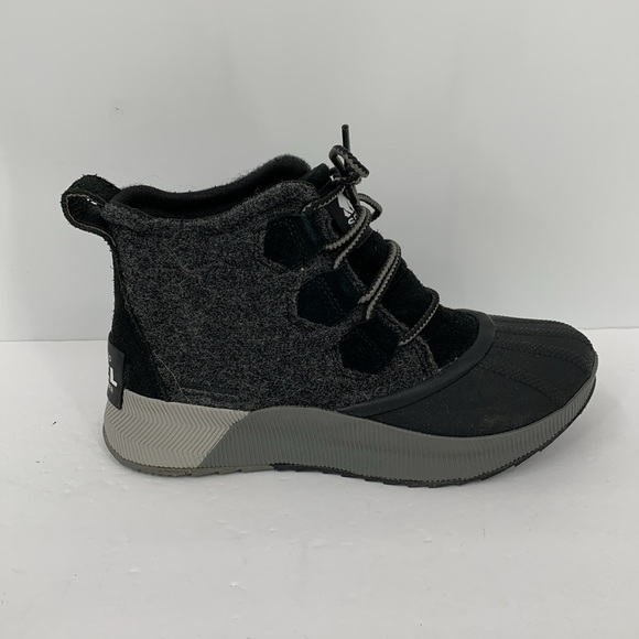 Sorel Out n About III waterproof winter boots lace-up ankle gray black new 6 - Picture 1 of 7